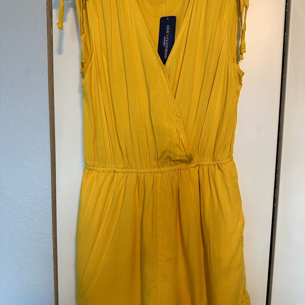 NWT ONE CLOTHING Los Angeles Yellow Sleeveless romper